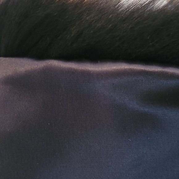 Andrew Marc 100% fox fur scarf - Picture 7 of 12